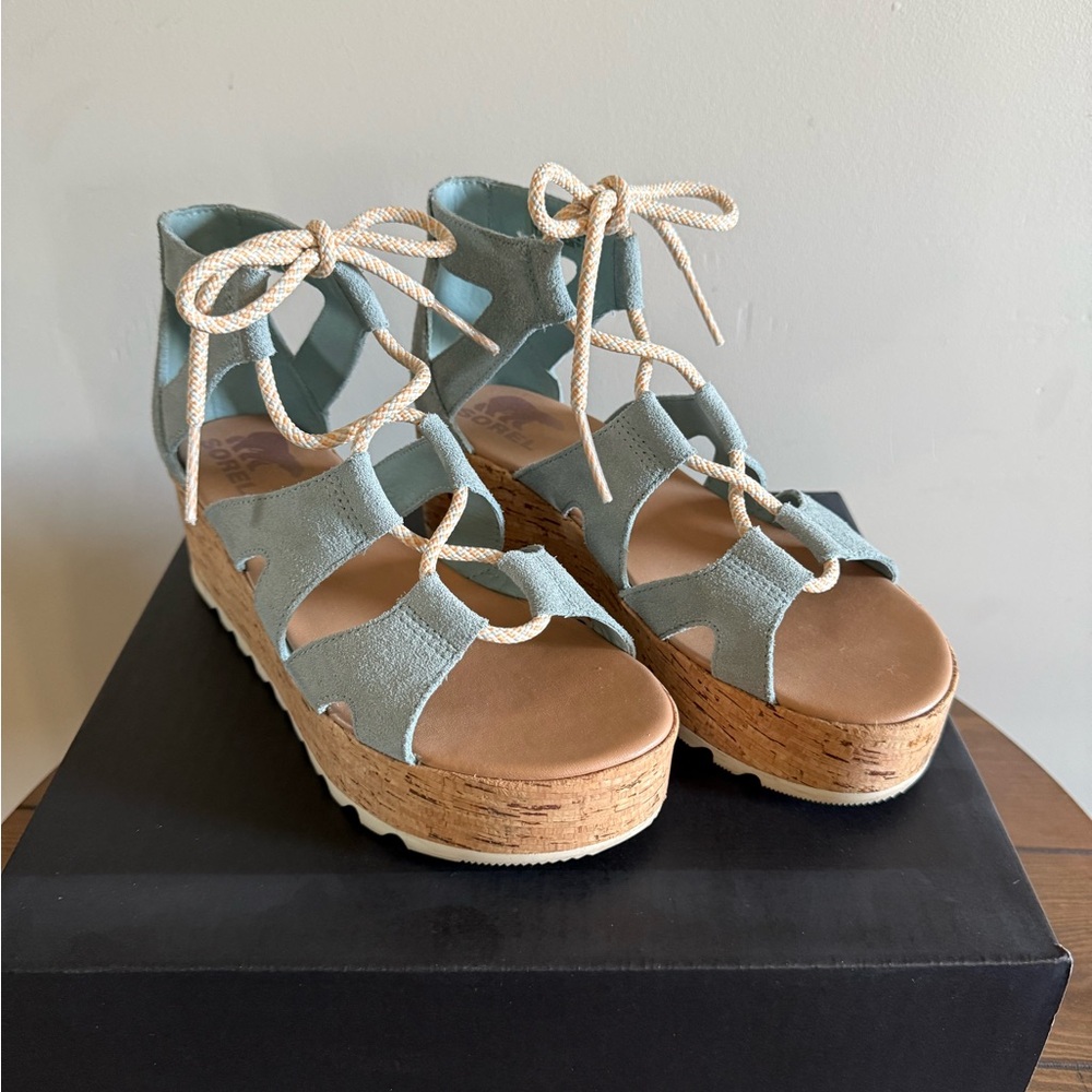 Sorel Cameron Flatform Lace Sandals